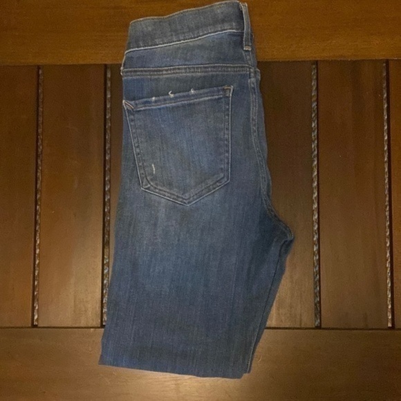 Express Stretch Cropped Mid Rise Legging Jeans